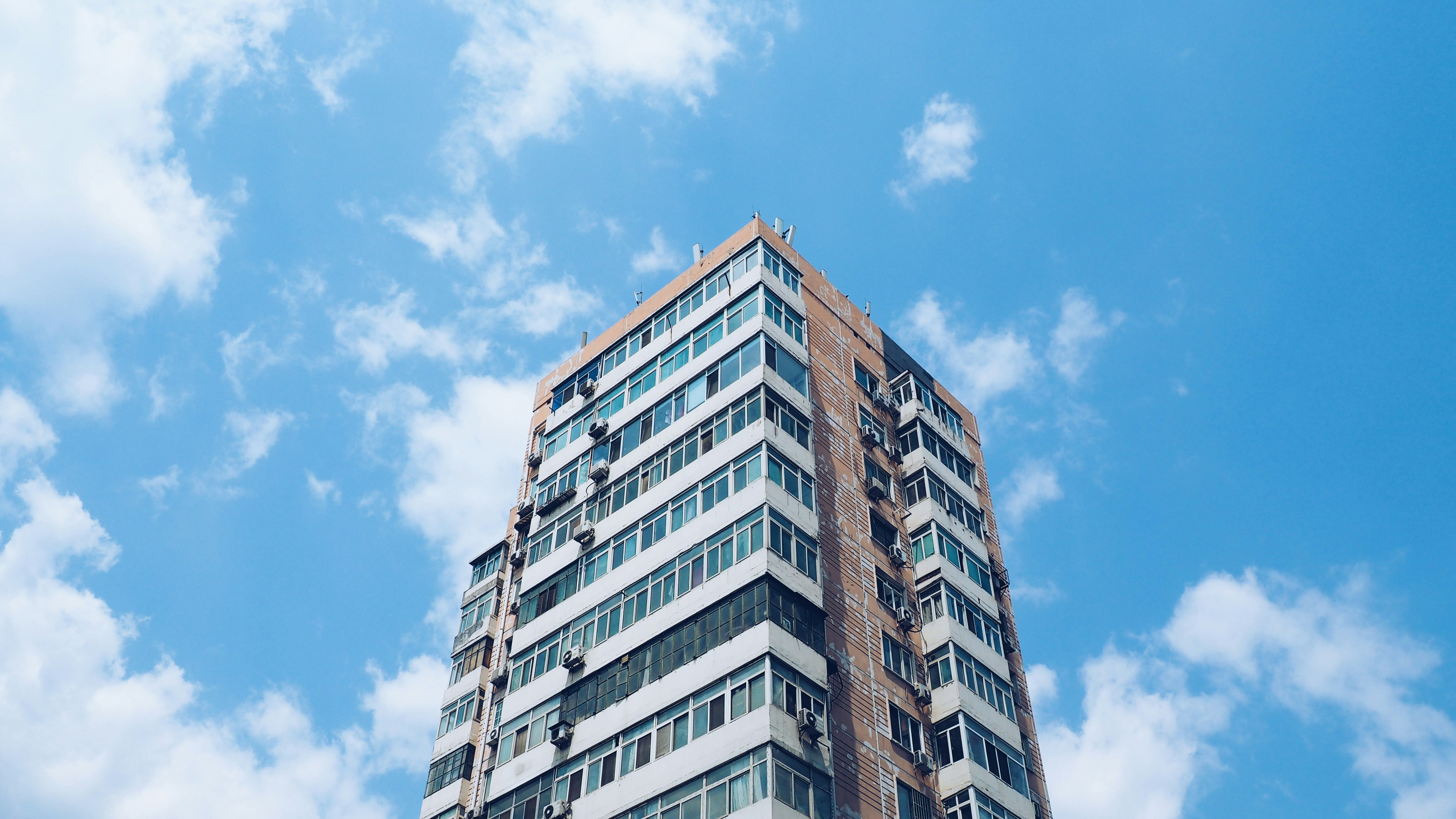 teal and brown concrete building